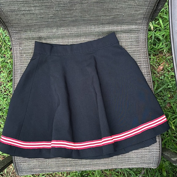 VINTAGE CHEERLEADER SKIRT - Picture 10 of 11